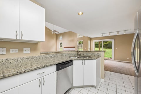 Tiny photo for 17116 W Cunningham Court, Libertyville, IL 60048 (MLS # 12733992)