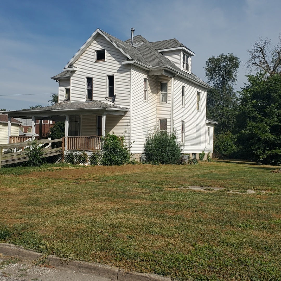 255 E Concord Street