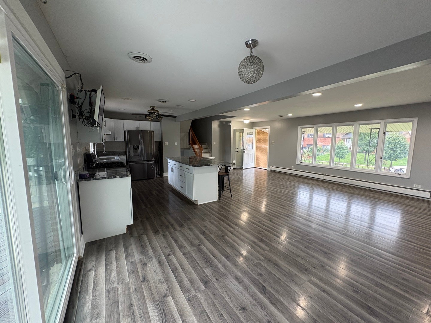 1621 Clay Court House