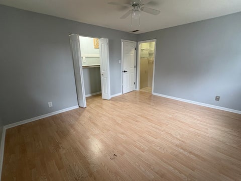Tiny photo for 1621 Clay Court #House, Melrose Park, IL 60160 (MLS # 12774586)