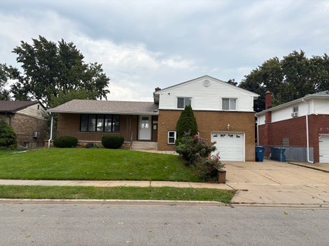 Photo of 1621 Clay Court #House, Melrose Park, IL 60160 (MLS # 12774586)