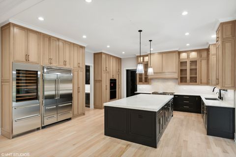 Tiny photo for 3263 Doriann Court, Northbrook, IL 60062 (MLS # 12467108)