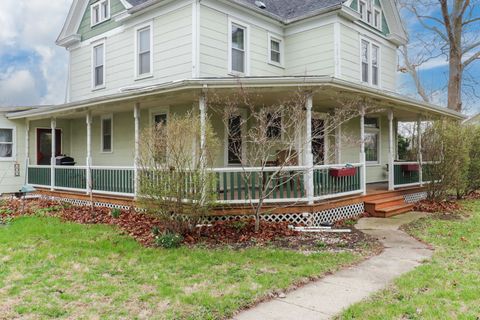 Tiny photo for 107 E Gridley Road, Gridley, IL 61744 (MLS # 12608901)