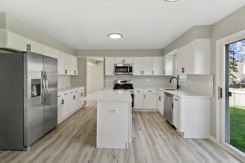 Tiny photo for 731 Roaring Brook Lane, Algonquin, IL 60102 (MLS # 12687622)