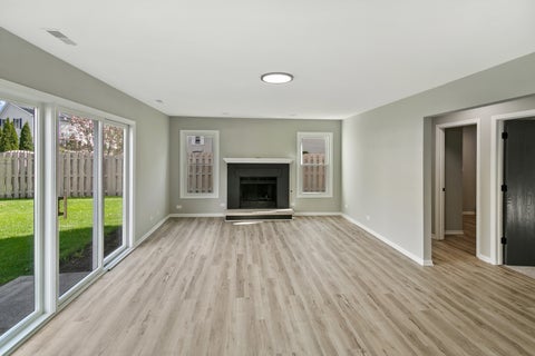 Tiny photo for 731 Roaring Brook Lane, Algonquin, IL 60102 (MLS # 12687622)
