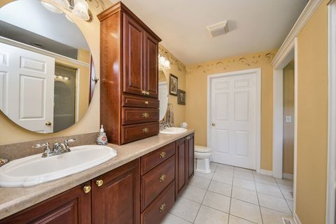 Tiny photo for 2054 Kingsmill Court, Yorkville, IL 60560 (MLS # 12446895)