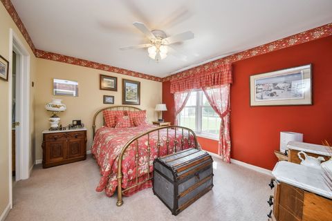 Tiny photo for 2054 Kingsmill Court, Yorkville, IL 60560 (MLS # 12446895)