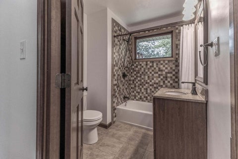 Tiny photo for 8223 Maple Avenue, Gary, IN 46403 (MLS # 12695267)