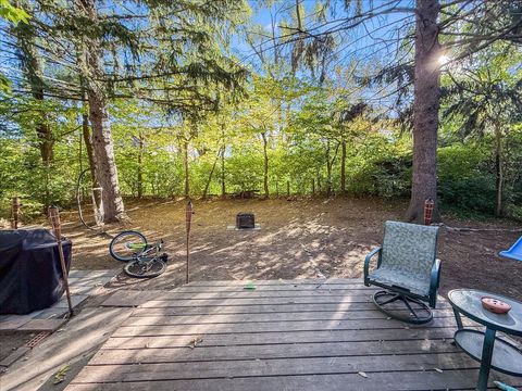 Tiny photo for 1814 Larch Place, Urbana, IL 61801 (MLS # 12501234)