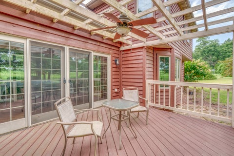 Tiny photo for 15558 E Country Meadow Road, Mt Vernon, IL 62864 (MLS # 12730392)