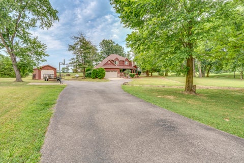 Tiny photo for 15558 E Country Meadow Road, Mt Vernon, IL 62864 (MLS # 12730392)