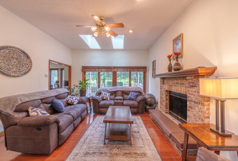 Tiny photo for 15558 E Country Meadow Road, Mt Vernon, IL 62864 (MLS # 12730392)