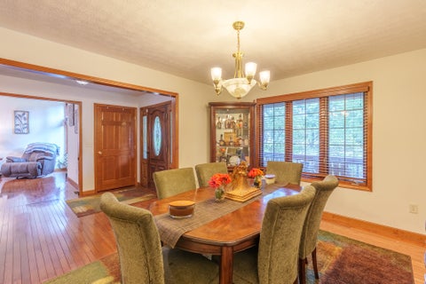 Tiny photo for 15558 E Country Meadow Road, Mt Vernon, IL 62864 (MLS # 12730392)