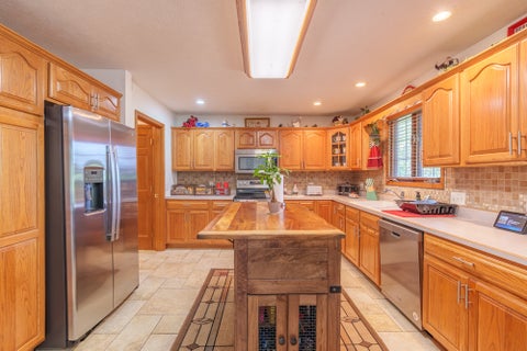 Tiny photo for 15558 E Country Meadow Road, Mt Vernon, IL 62864 (MLS # 12730392)