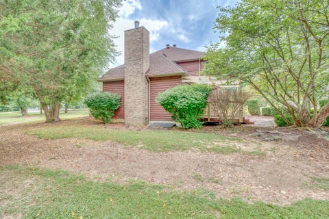 Tiny photo for 15558 E Country Meadow Road, Mt Vernon, IL 62864 (MLS # 12730392)