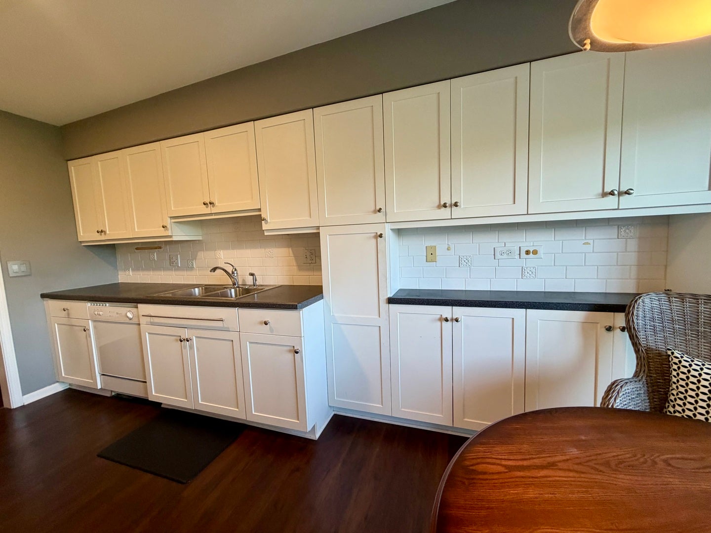 501 Lake Hinsdale Drive 506