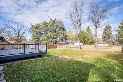 Tiny photo for 60 PARKLANE Circle, Bettendorf, IA 52722 (MLS # QC4269386)