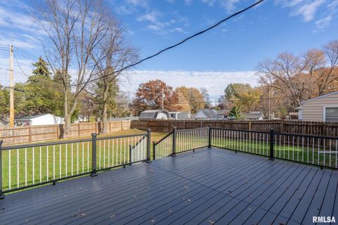 Tiny photo for 60 PARKLANE Circle, Bettendorf, IA 52722 (MLS # QC4269386)