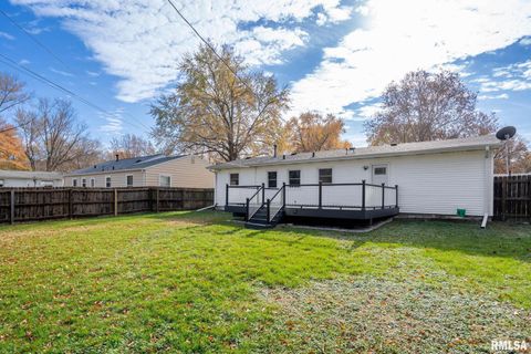 Tiny photo for 60 PARKLANE Circle, Bettendorf, IA 52722 (MLS # QC4269386)