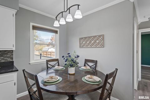 Tiny photo for 60 PARKLANE Circle, Bettendorf, IA 52722 (MLS # QC4269386)