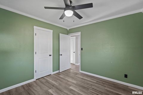 Tiny photo for 60 PARKLANE Circle, Bettendorf, IA 52722 (MLS # QC4269386)