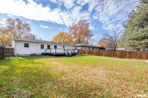 Tiny photo for 60 PARKLANE Circle, Bettendorf, IA 52722 (MLS # QC4269386)