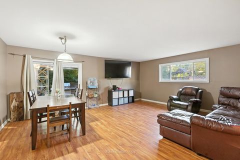 Tiny photo for 184 Fairwood Drive, Bolingbrook, IL 60440 (MLS # 12328439)