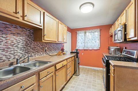 Tiny photo for 184 Fairwood Drive, Bolingbrook, IL 60440 (MLS # 12328439)