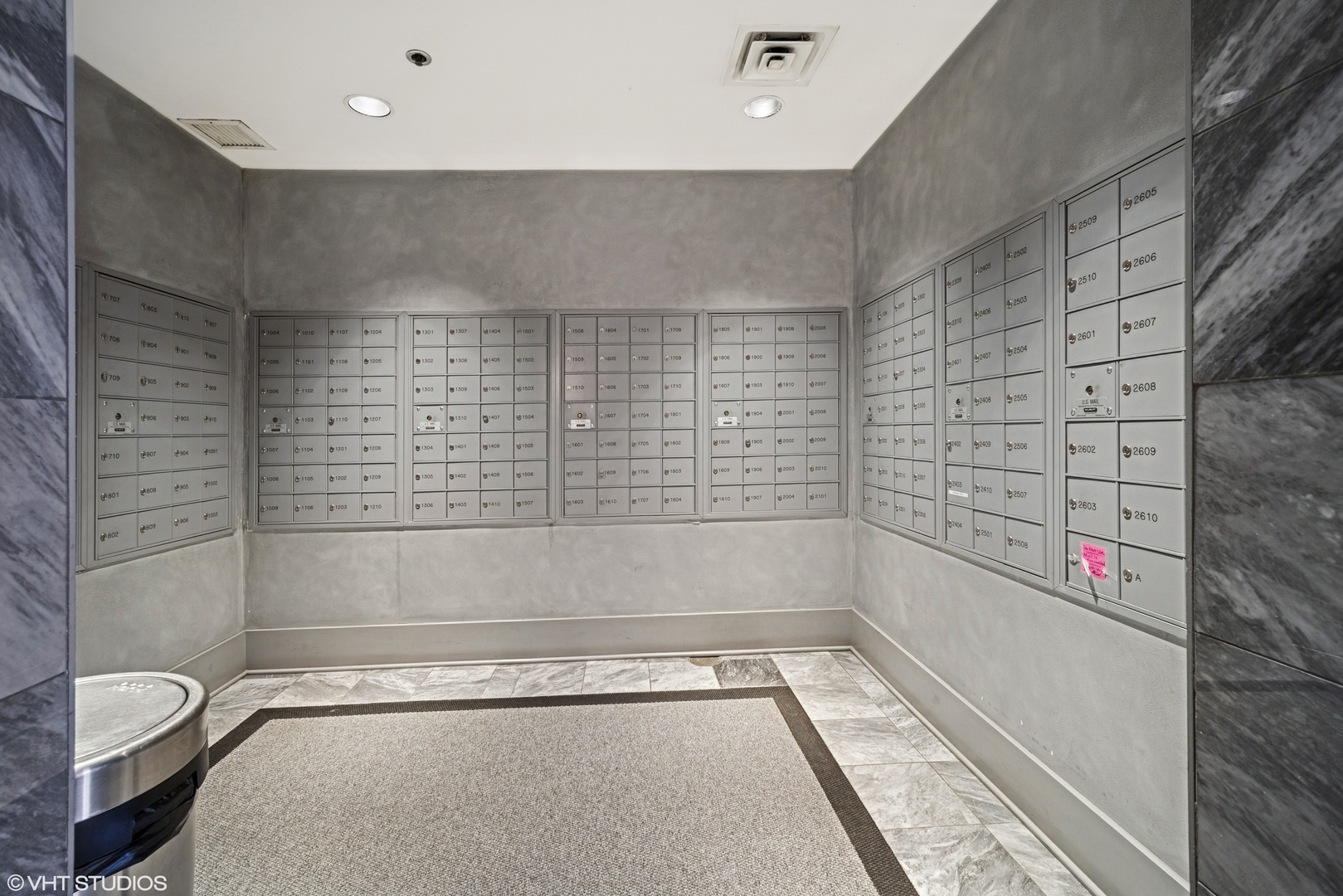70 W Huron Street 606