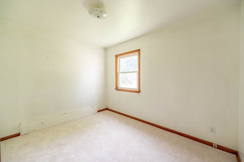 Tiny photo for 9710 Illinois Street, Hebron, IL 60034 (MLS # 12669025)