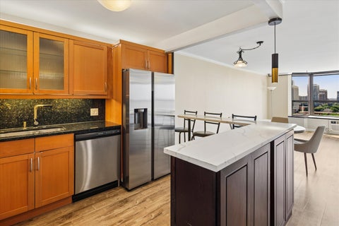 Tiny photo for 901 S PLYMOUTH Court #1101, Chicago, IL 60605 (MLS # 12732421)