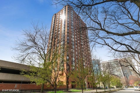 Photo of 901 S PLYMOUTH Court #1101, Chicago, IL 60605 (MLS # 12732421)