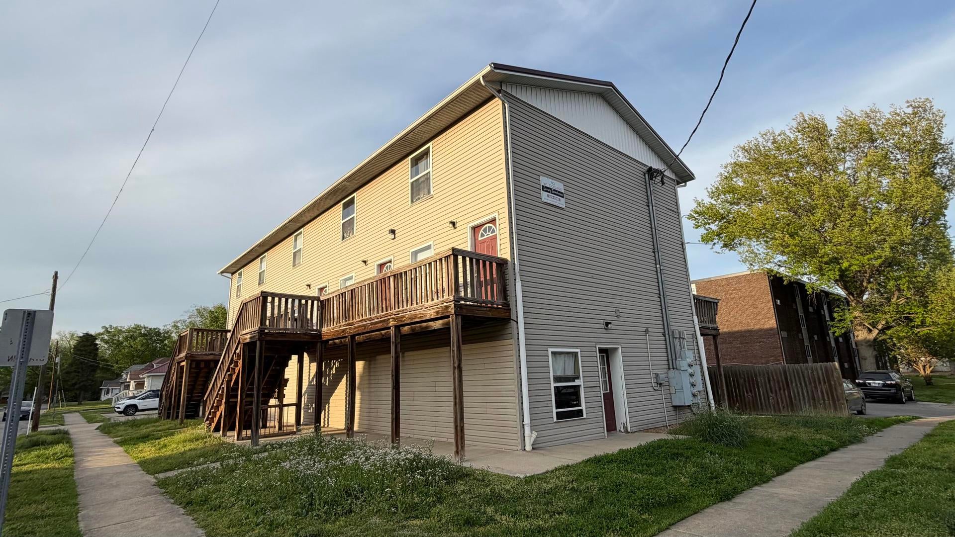 710 W College Street