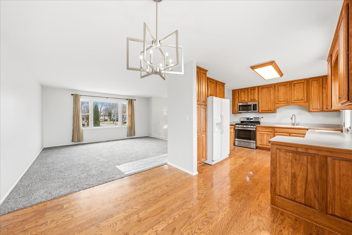 1022 White Bridge Lane