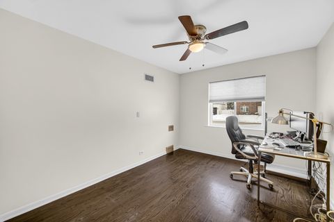 Tiny photo for 5156 FARWELL Avenue, Skokie, IL 60077 (MLS # 12526177)