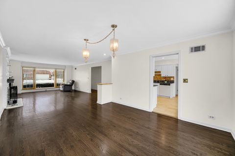 Tiny photo for 5156 FARWELL Avenue, Skokie, IL 60077 (MLS # 12526177)