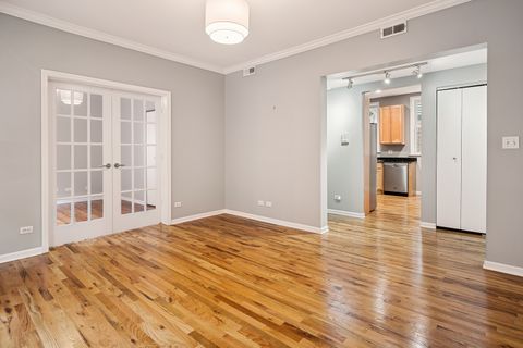 Tiny photo for 958 W Cuyler Avenue #2N, Chicago, IL 60613 (MLS # 12501836)