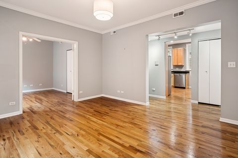 Tiny photo for 958 W Cuyler Avenue #2N, Chicago, IL 60613 (MLS # 12501836)