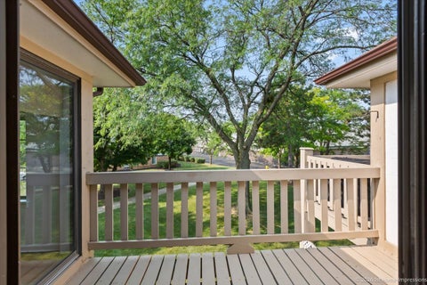 Tiny photo for 9155 Sutton Court #95, Orland Park, IL 60462 (MLS # 12717187)