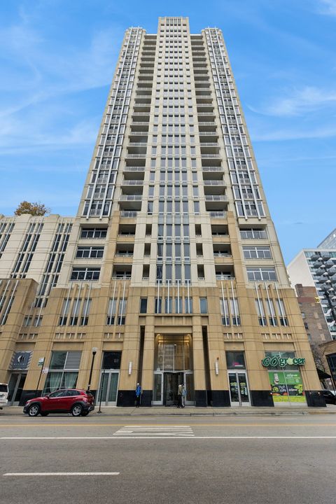 Photo of 1400 S Michigan Avenue #1708, Chicago, IL 60605 (MLS # 12519118)