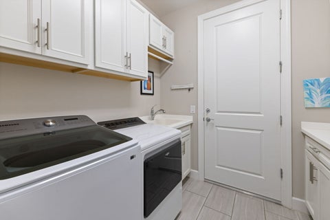 Tiny photo for 6907 Cocoplum Street, Naples, FL 34114 (MLS # 12771866)