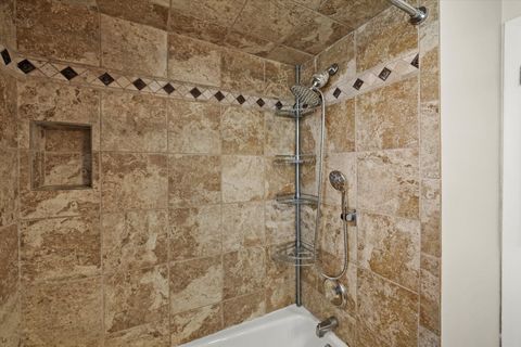 Tiny photo for 5730 110th Street, Chicago Ridge, IL 60415 (MLS # 12482103)