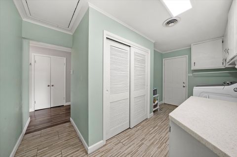 Tiny photo for 5730 110th Street, Chicago Ridge, IL 60415 (MLS # 12482103)