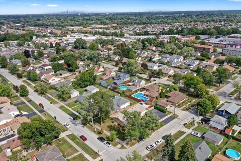 Tiny photo for 5730 110th Street, Chicago Ridge, IL 60415 (MLS # 12482103)