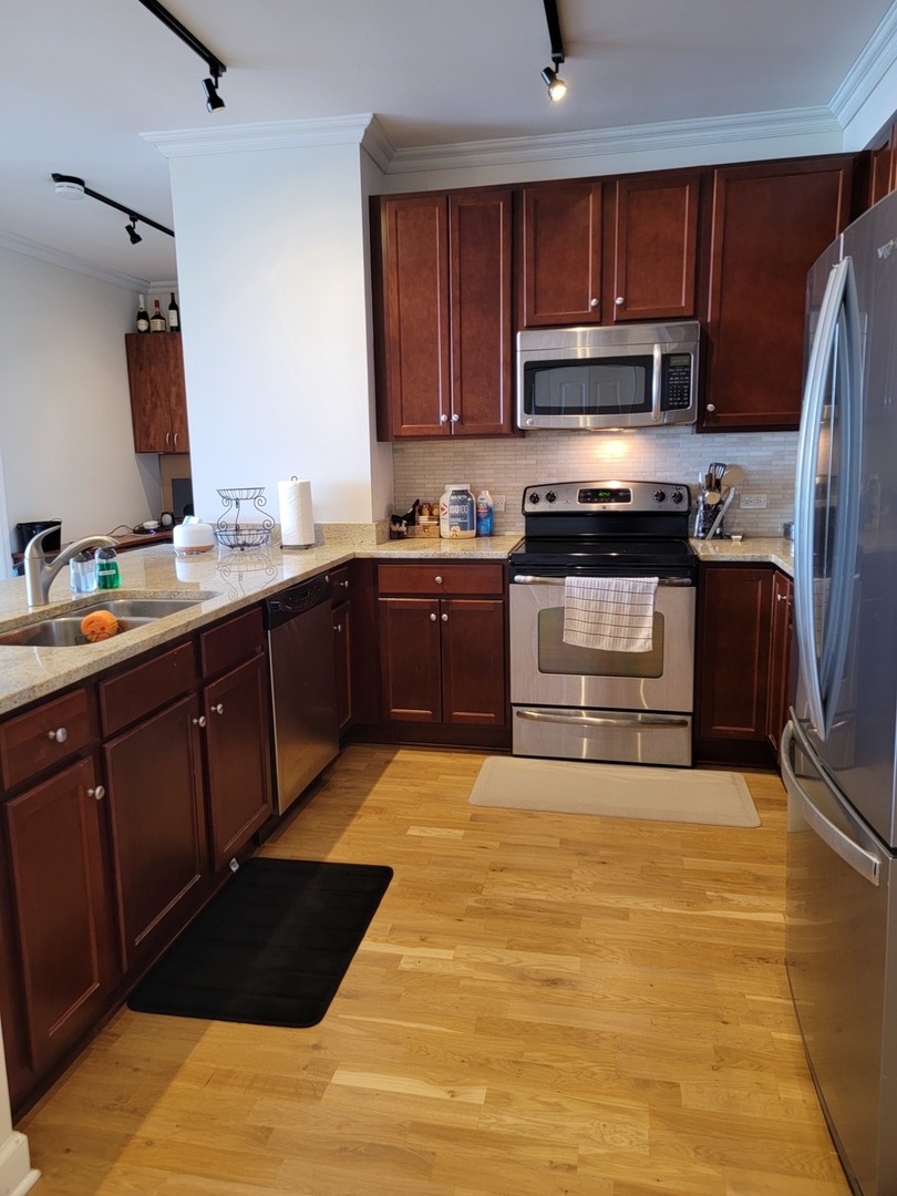 100 E 14th Street 2604