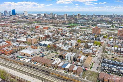 Tiny photo for 3140 S Stewart Avenue, Chicago, IL 60616 (MLS # 12618368)