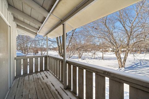Tiny photo for 9 Buckingham Drive, Sugar Grove, IL 60554 (MLS # 12518747)
