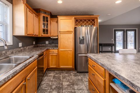 Tiny photo for 898 Kirsch Street, Carbondale, IL 62901 (MLS # 12574317)