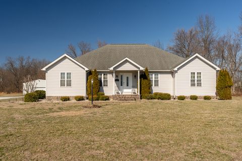 Photo of 898 Kirsch Street, Carbondale, IL 62901 (MLS # 12574317)