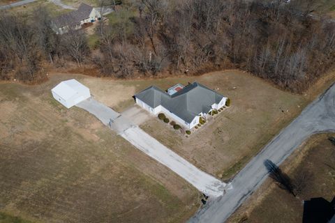 Tiny photo for 898 Kirsch Street, Carbondale, IL 62901 (MLS # 12574317)